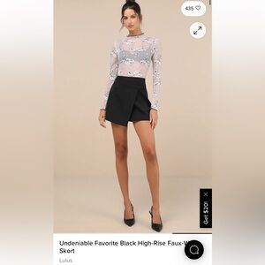 Lulu's Black Asymmetrical Skort Size S